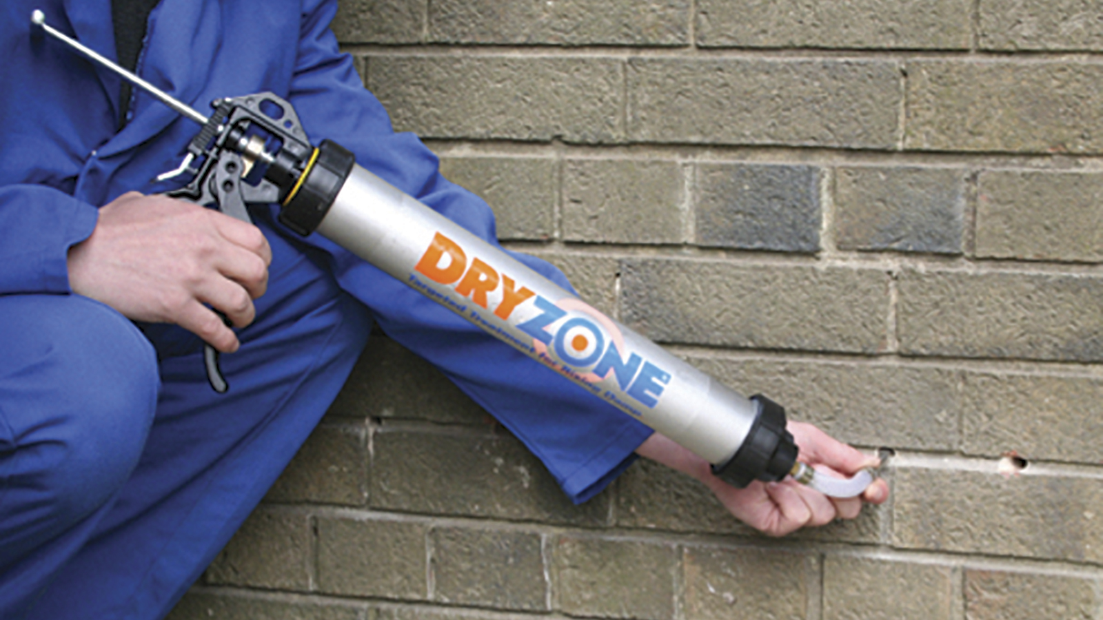 Dryzone injection method